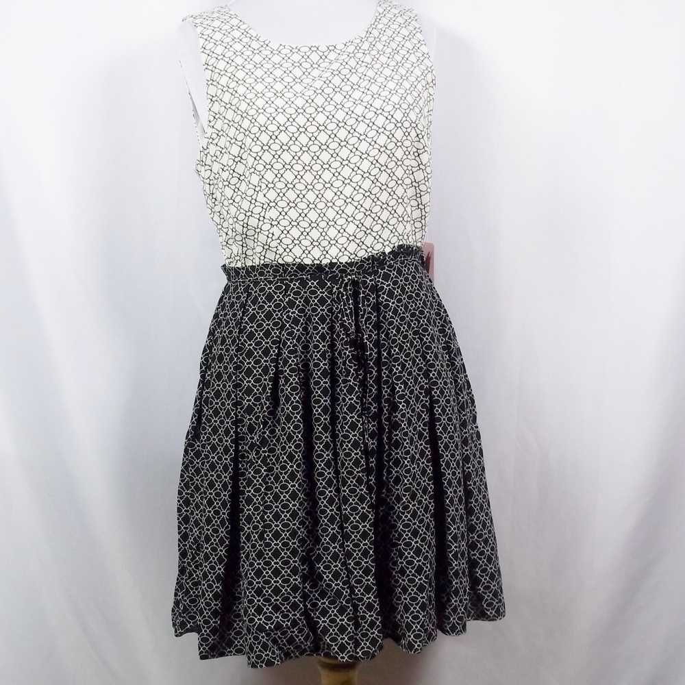Forever 21 Sleeveless Dress Black & White Print M - Picture 4 of 4